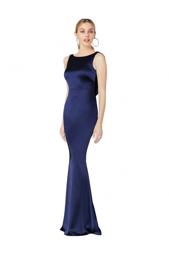 Online Azul marina oscuro Cubierta Halter Cuello Alto Satén elástico Largo Formales Vestidos de dama de honor / Vestidos de fiesta