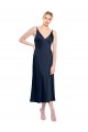 Online Azul marina oscuro línea A Cuello en V Midi Satén elástico Corto Formales Vestidos de dama de honor / Vestidos de fiesta / Vestidos de cóctel