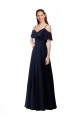 Online Azul marina oscuro línea A Hombros Descubiertos Cuello en V Gasa Largo Vestidos de dama de honor
