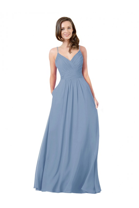 Online Azul polvoriento línea A Cuello en V Gasa Largo Vestidos de dama de honor