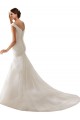 Online Blanco Cubierta Hombros Descubiertos Cola capilla Tul Vestidos de novia