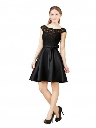 Online Negro línea A Ilusión Satén Encaje Corto Vestidos de dama de honor / Vestidos de cóctel