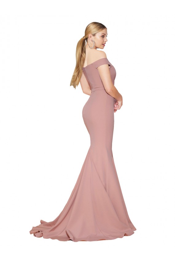 Online Rosa empolvado Sirena Hombros Descubiertos Barrer tren Crepé Elástico Largo Formales Vestidos de dama de honor / Vestidos de fiesta