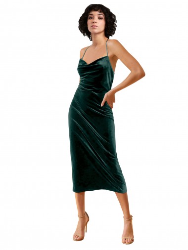 Online Verde oscuro Cubierta Tirantes espagueti Midi Terciopelo Elástico Corto Formales Vestidos de dama de honor / Vestidos de fiesta / Vestidos de cóctel